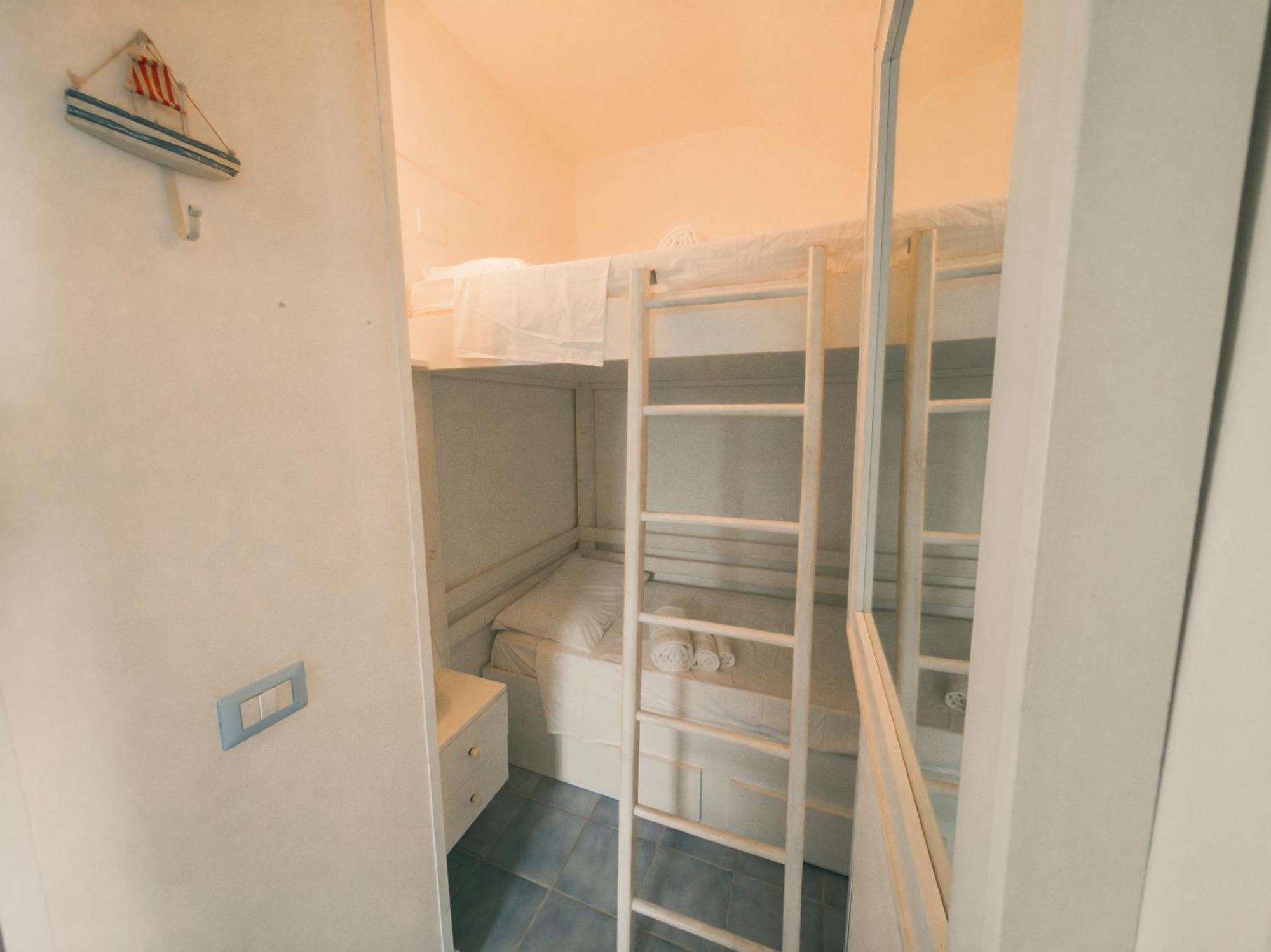 Blu Cobalto Aparthotel Ispica Bagian luar foto